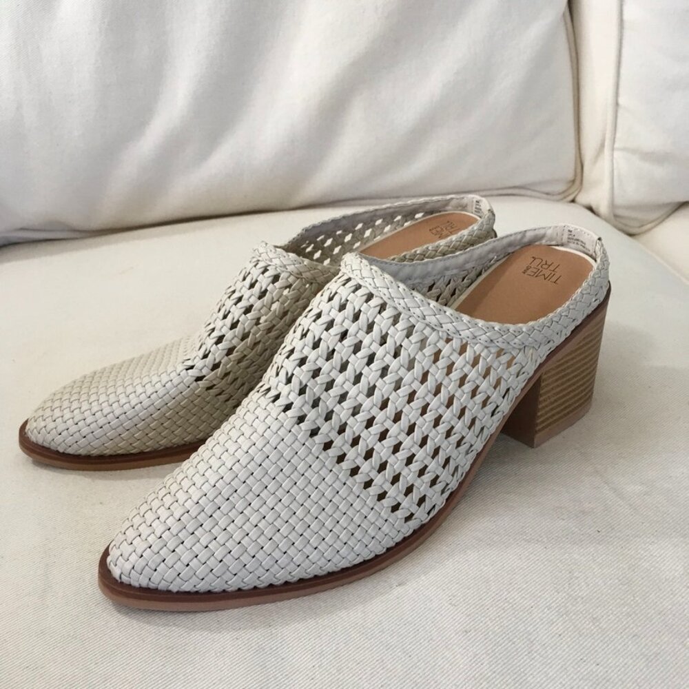 NWOT Time & Tru Women's Woven Heeled Mule